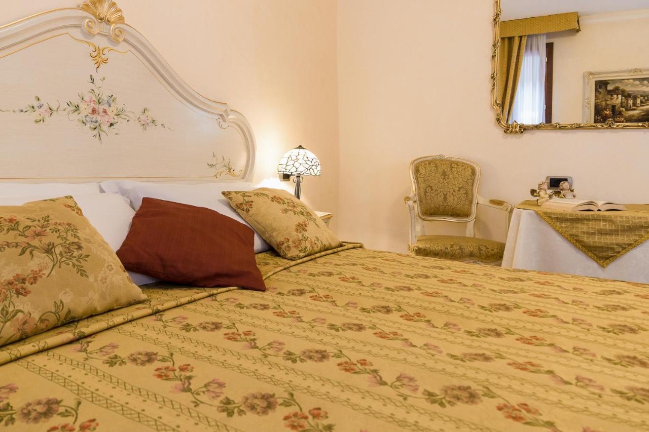 Angeles Inn Venise Extérieur photo
