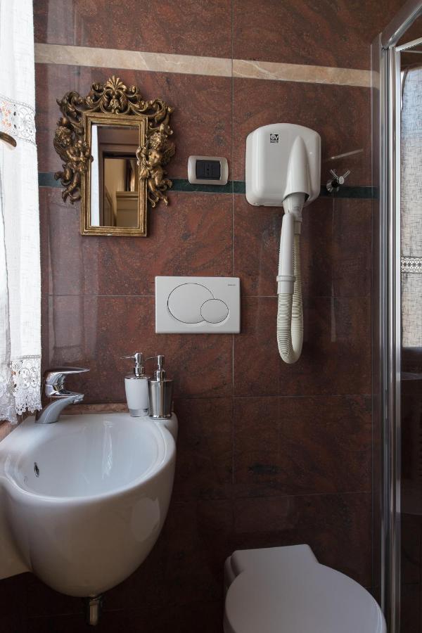 Angeles Inn Venise Extérieur photo