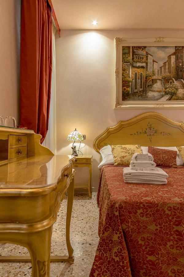 Angeles Inn Venise Extérieur photo