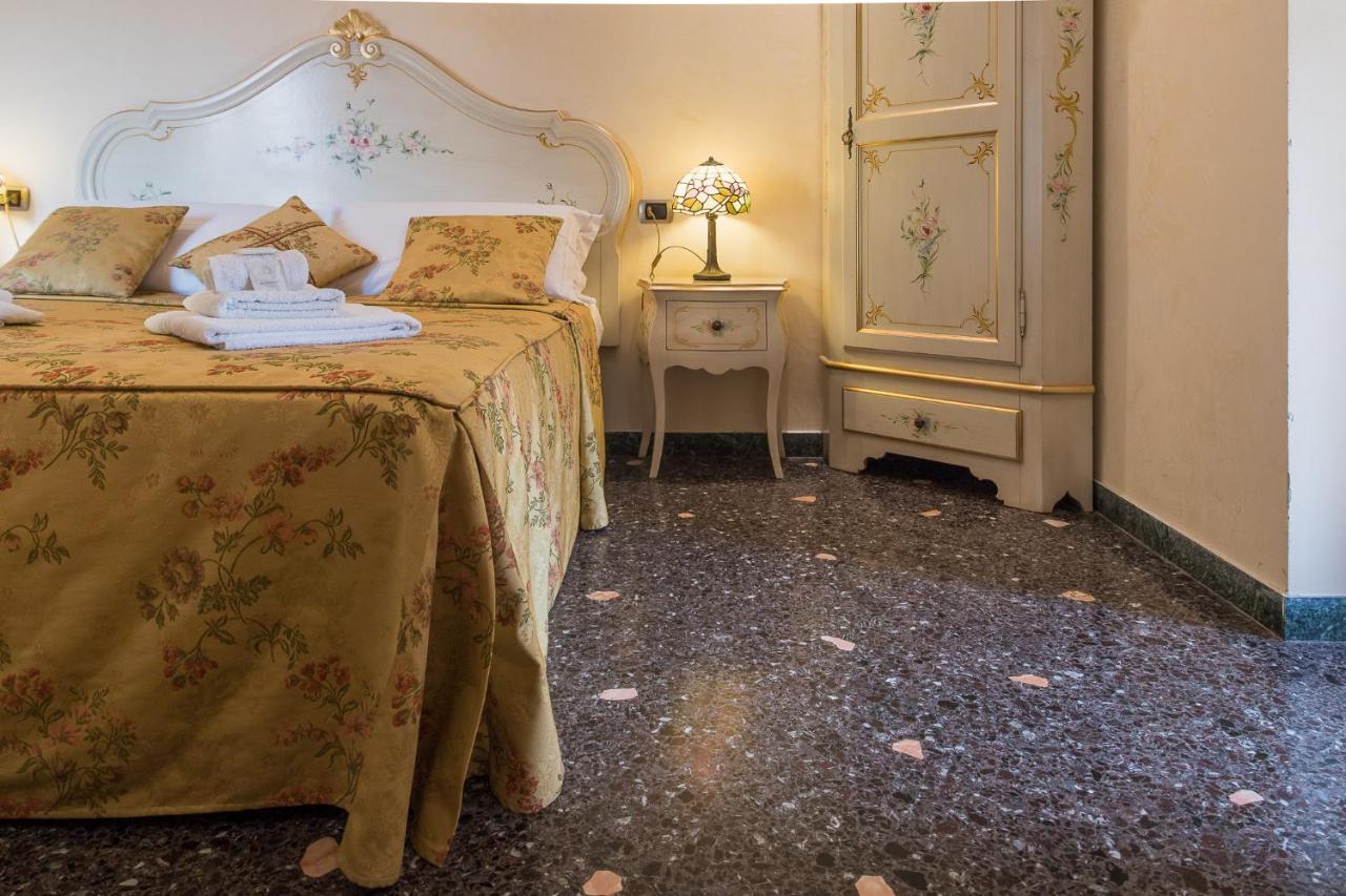 Angeles Inn Venise Extérieur photo