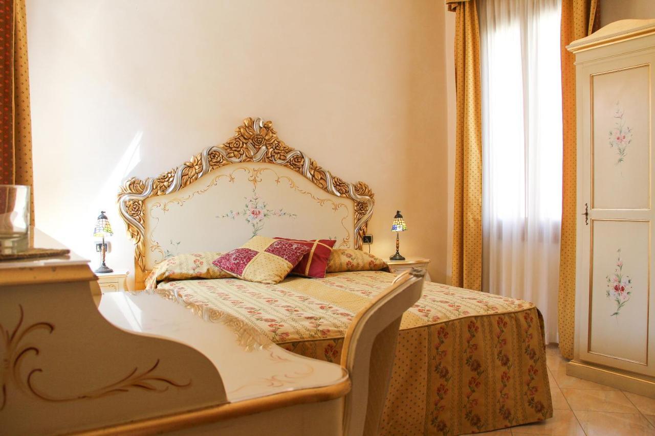 Angeles Inn Venise Extérieur photo